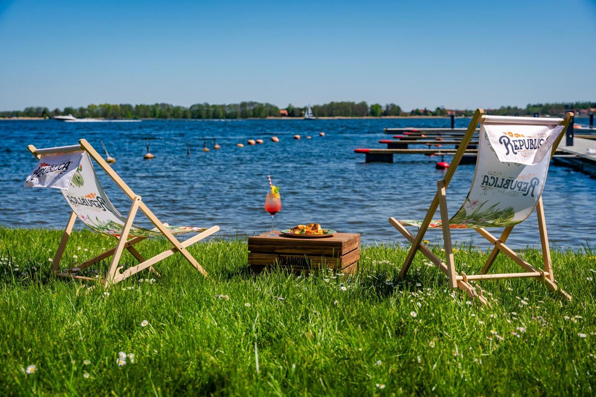 Stare Sady Chillout Rooms "Pod Jabloniami" Mikołajki Exterior foto